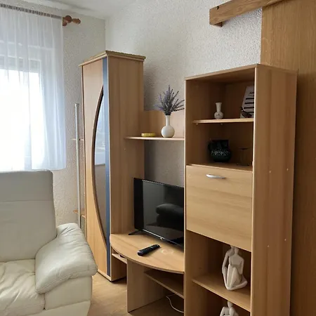 Apartman Lavaran Vir