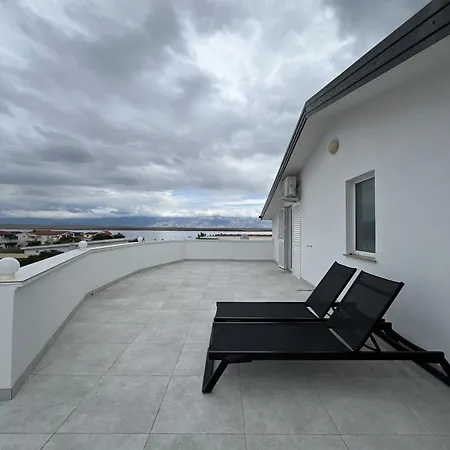 Lavaran Apartman