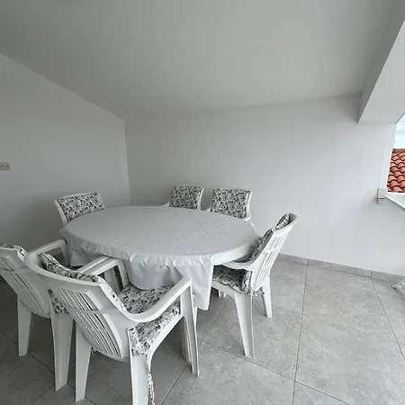 Lavaran Apartment