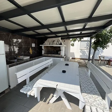 Lavaran