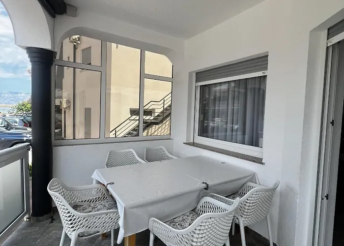 Appartement Lavaran *