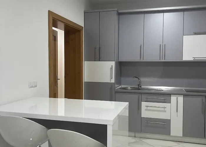 Lavaran Apartment *