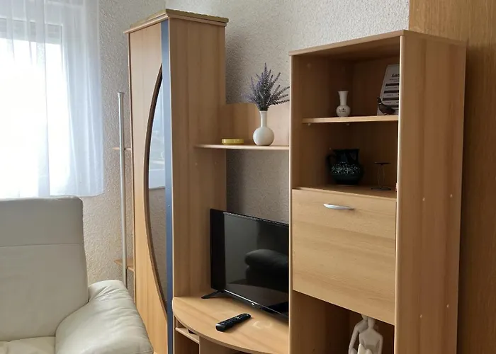 Apartamento Lavaran Vir