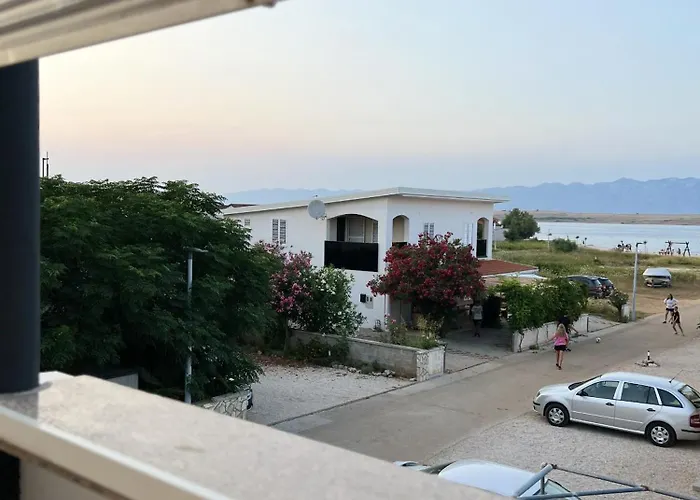 Lavaran Apartment *
